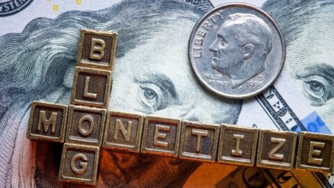 When to Monetize Your Blog (with Ads)?